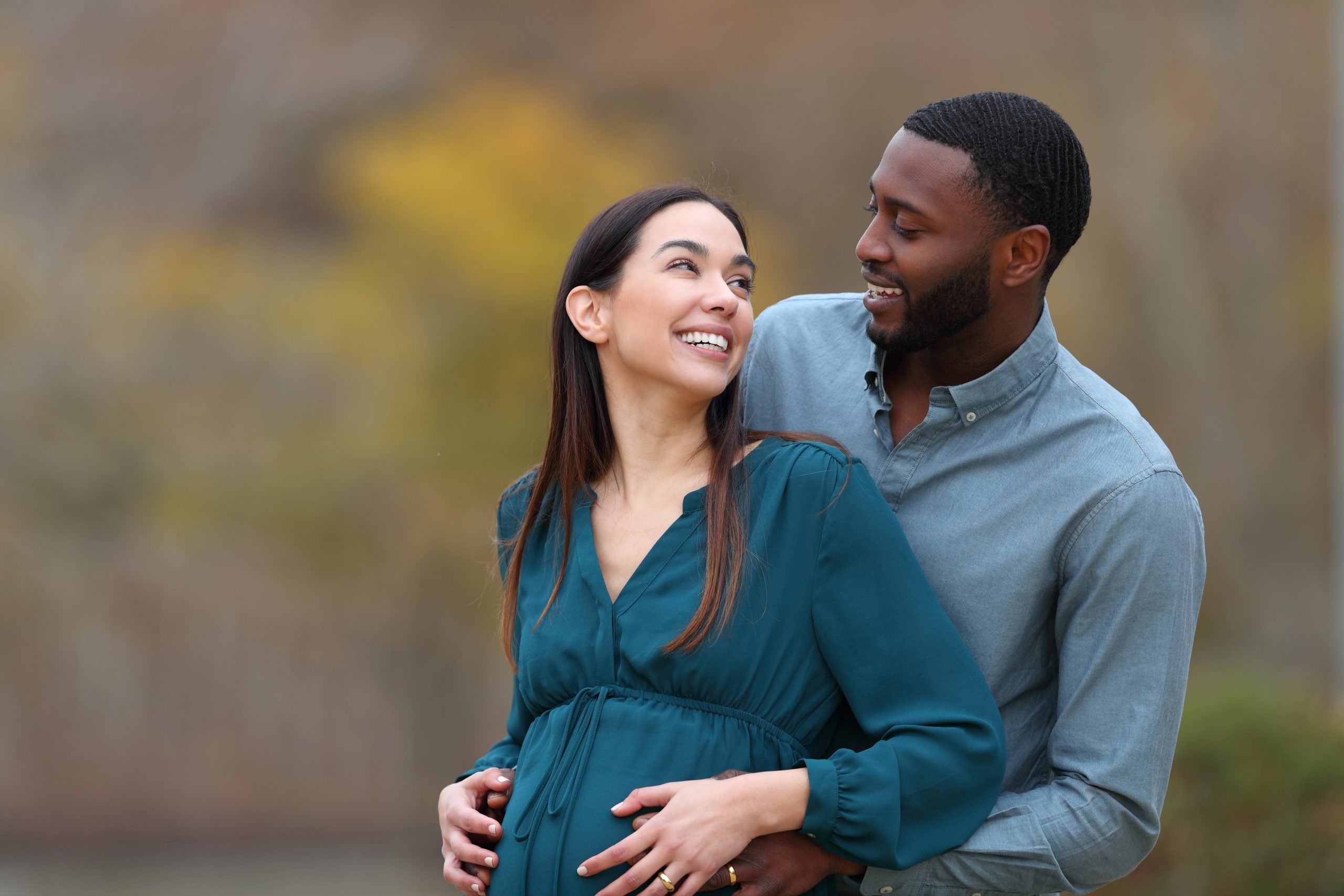 pregnant couple in love